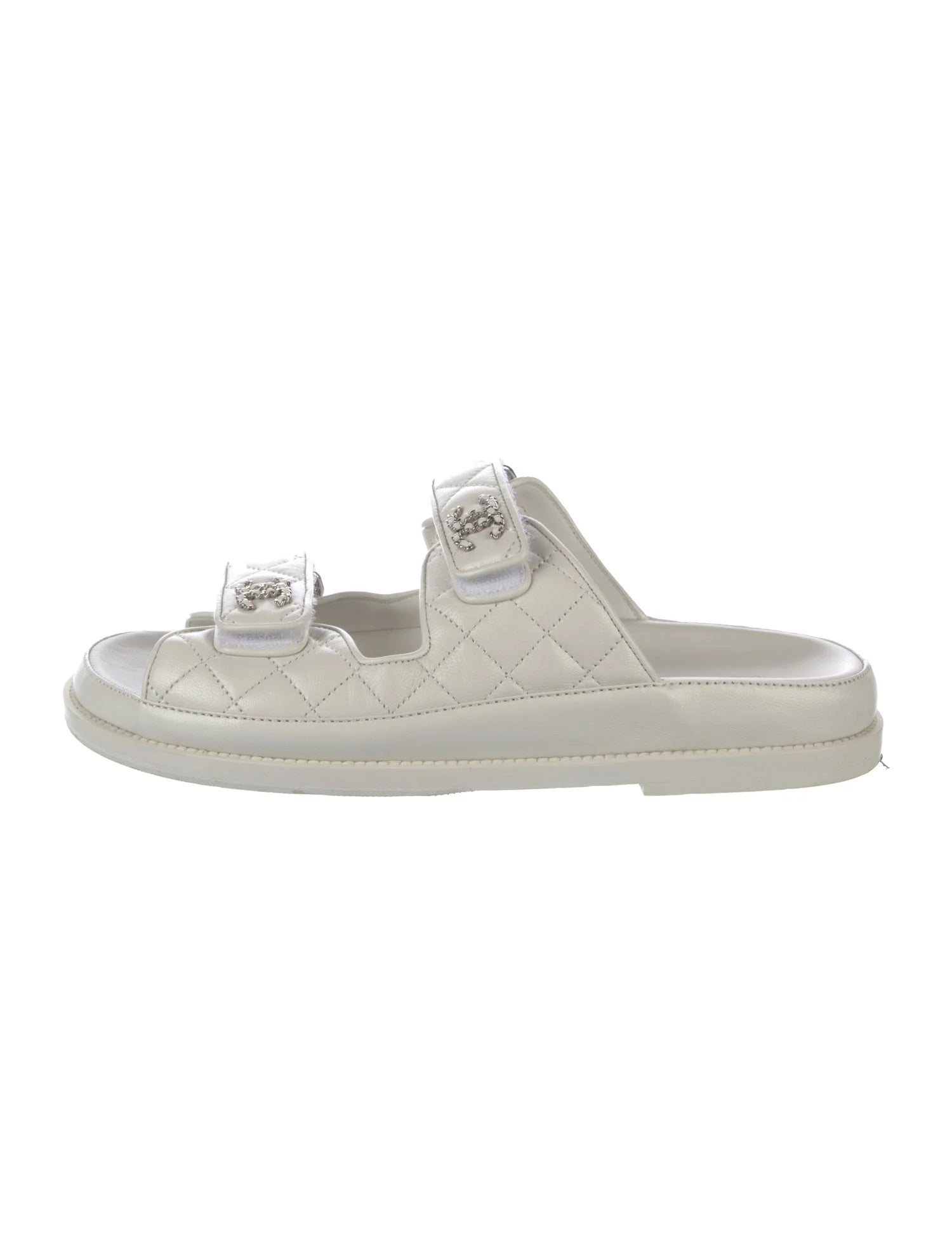 CHANEL Interlocking CC Logo Leather Slides