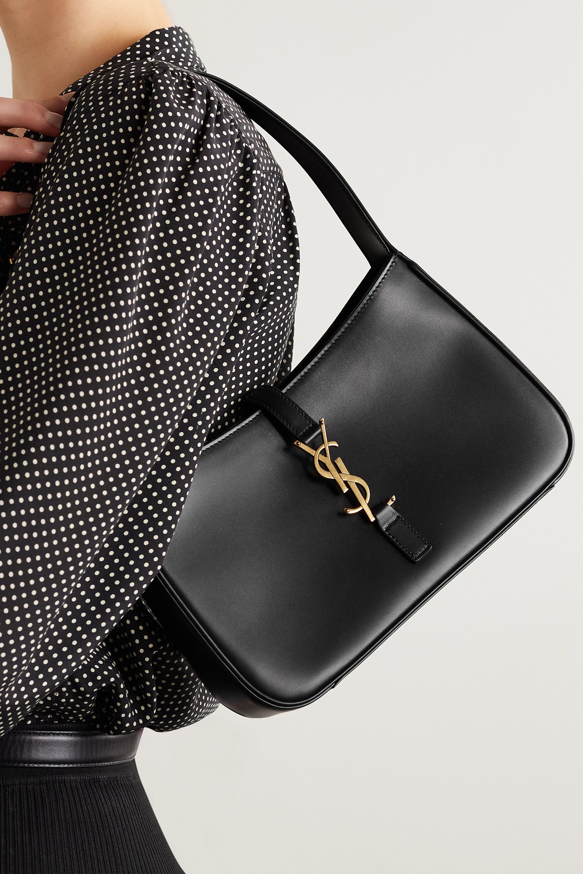 SAINT LAURENT Black Mini Le 5 à 7 Shoulder Bag